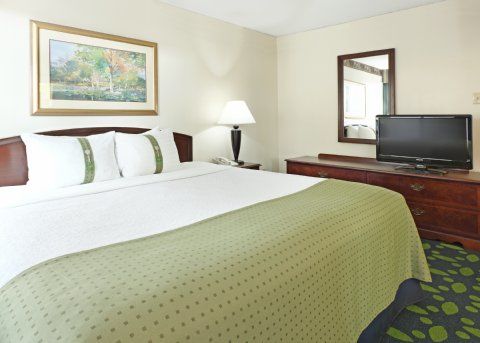 Holiday Inn 琼斯伯勒 客房 照片